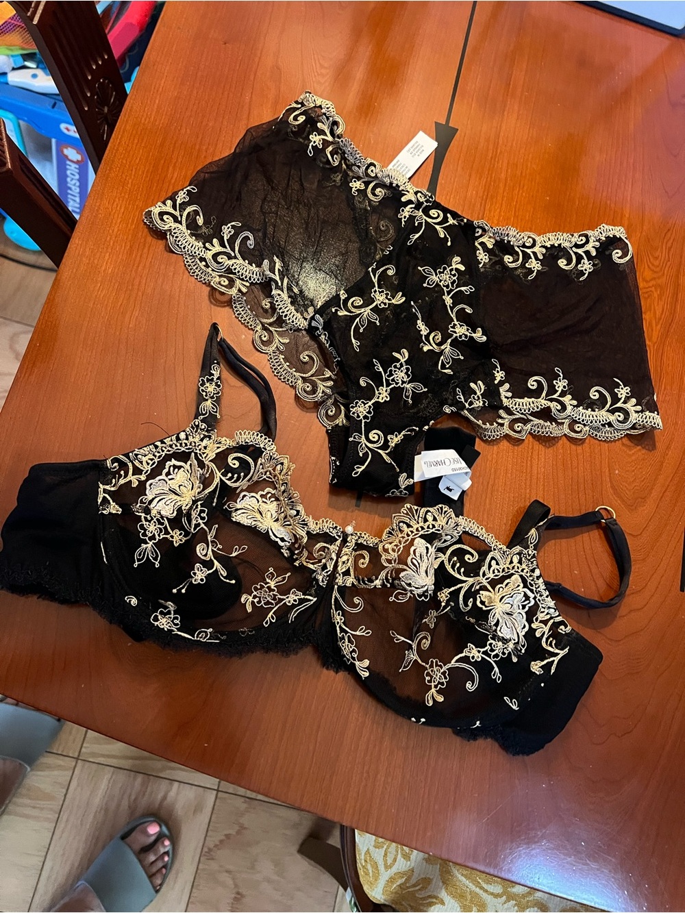 Lise Charmel lingerie Set . Black/gold Lace . Bra 38D, panties Sz L .